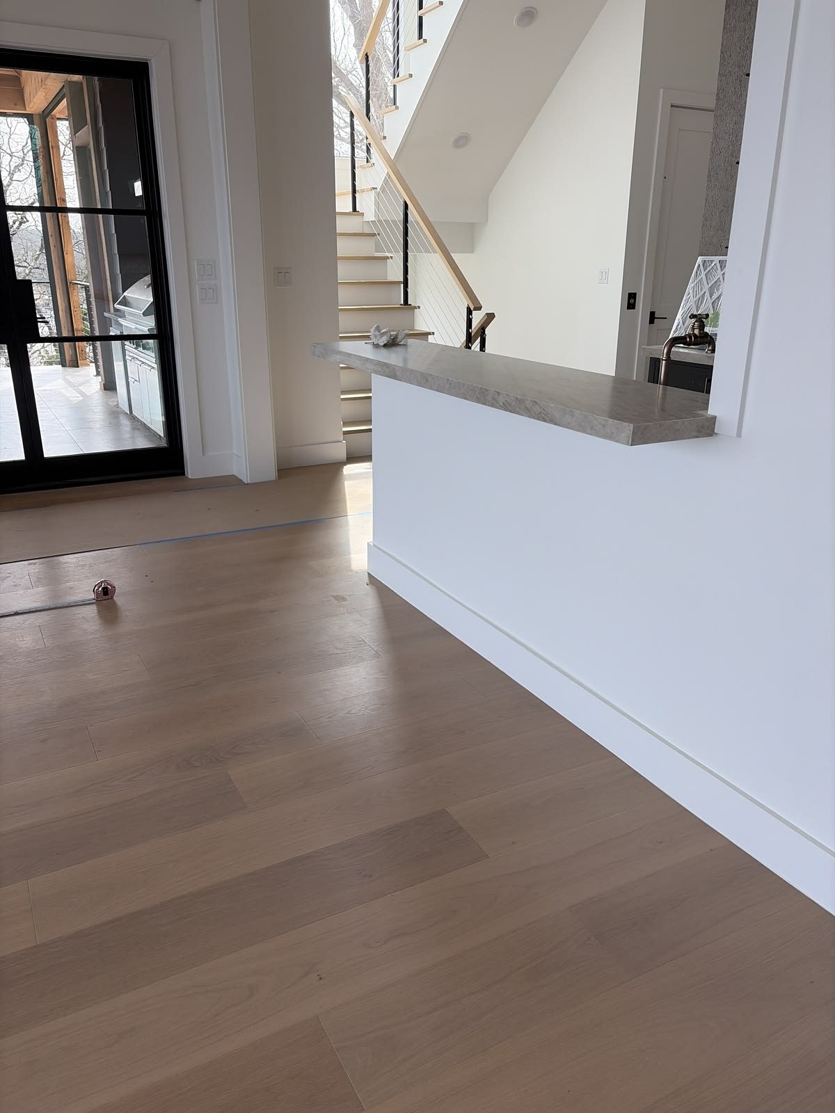 Vinyl Click 3.6 mm floor in a hall and stairs (catalogue image)