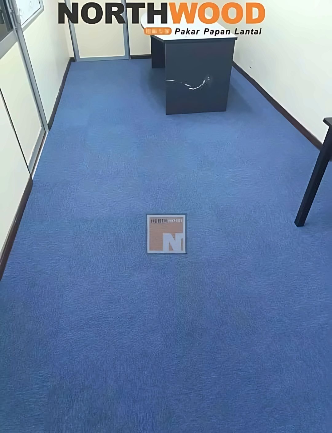 Carpet tile in an office, NorthWood Alice project