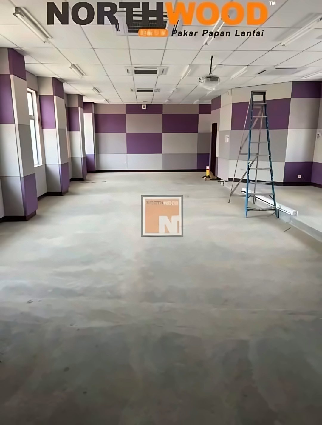 Carpet tile in a hall, NorthWood Alice project